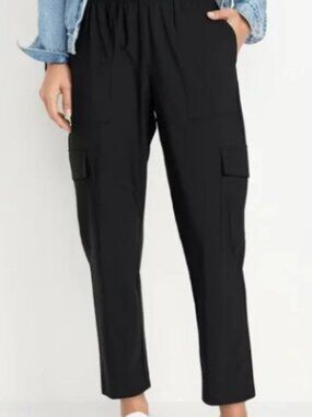 Old Navy High-Waisted SleekTech Cargo Lightweight Ankle Pants